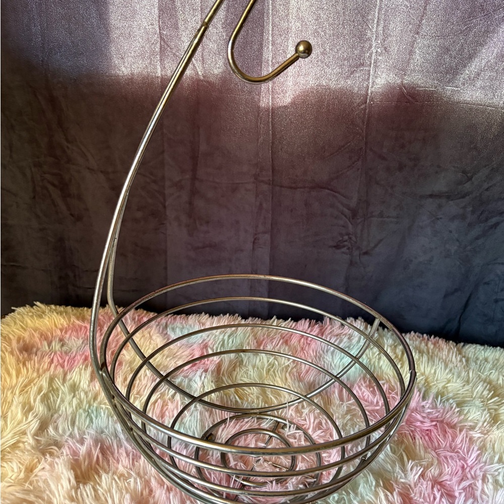 Source Unknown Silver Fruit Basket with Hook
